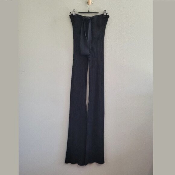 Andrea Adamo Statement Stretchy Ribbed Knit Flared Pants With Waist Cutout - Picture 5 of 8